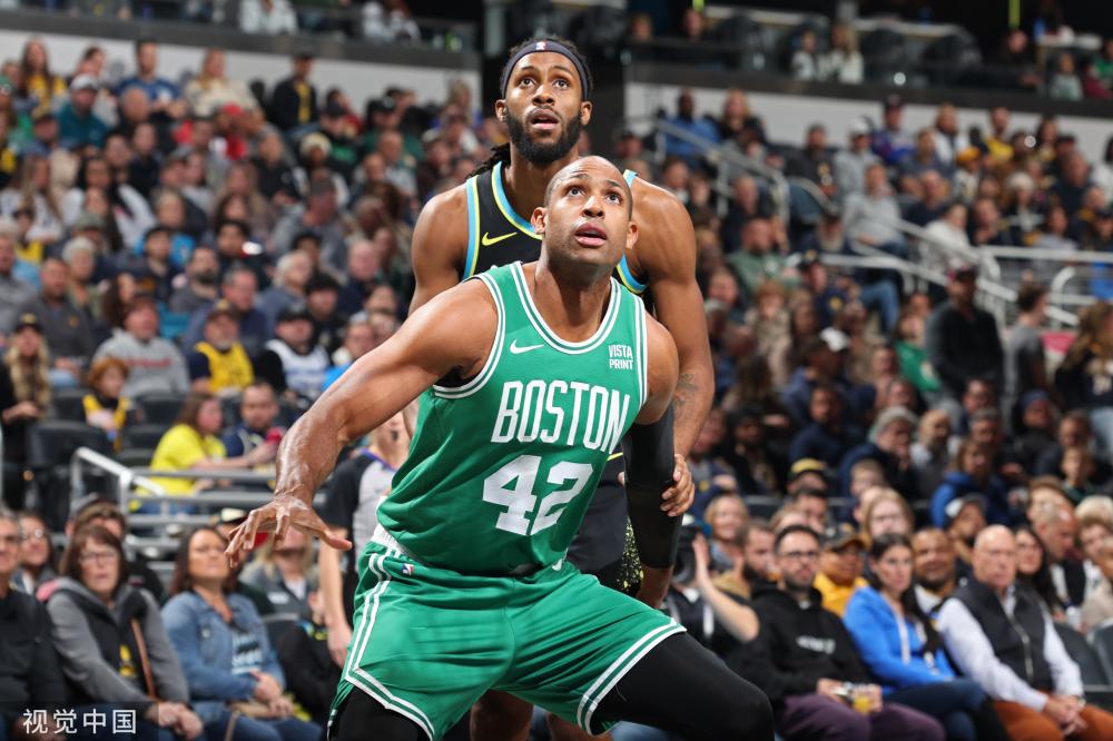 滑雪场的运 滑雪场的运