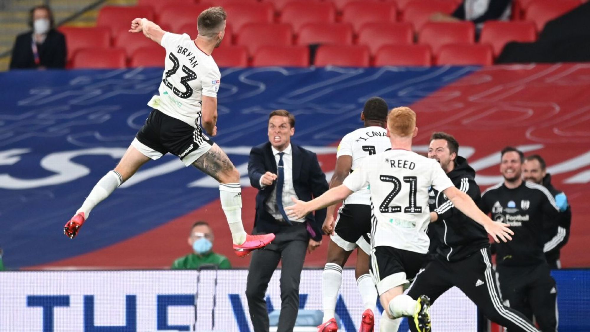 此次夺冠无 此次夺冠无