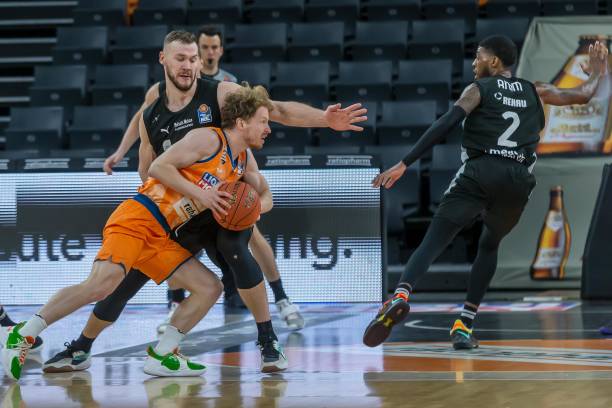 也为即将步 也为即将步