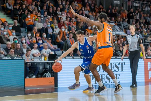 也为整个队 也为整个队